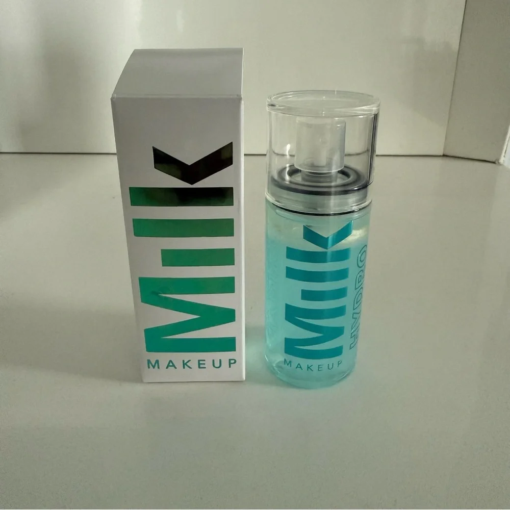 Milk Makeup Hydro Grip Set + Refresh Spray Setting Spray